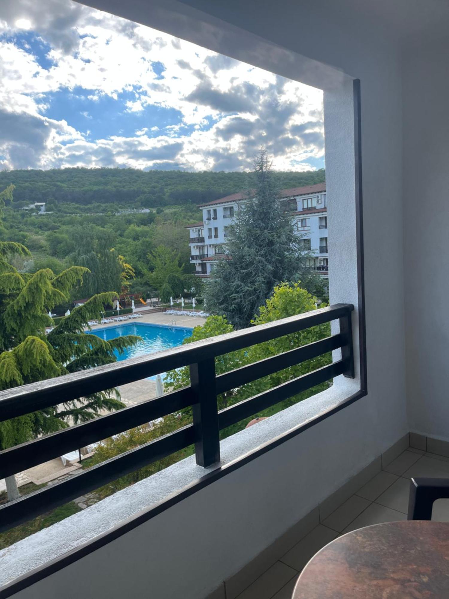 Harmony Hills Petkovi Studio Apartment Rogachevo Eksteriør bilde